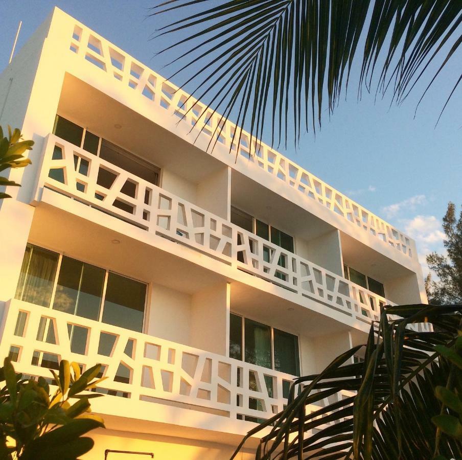Playa 55 Beach Escape - Adults Only Guesthouse Celestun Extérieur photo
